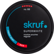 Skruf Superwhite No. 66 Fresh Mint Max Regular
