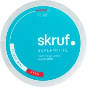 Skruf Superwhite No. 60 Frozen Mint Xtra Strong Superslim